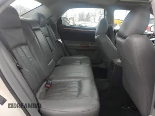 2005 Chrysler 300 with VIN 2C3AA63H85H635805, listed as a Copart auction lot 47992375 with 183,035 mi miles and Salvage Title. Bid and sale history available at carsss.com. Image 10.