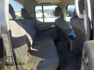 2005 Nissan Frontier LE z VIN 1N6AD07U95C401972, wystawiony jako Copart lot #48394485 z przebiegiem 302 912 mil mil oraz Szkoda całkowita • Salvage title. Historia ofert i sprzedaży dostępna na DreamBid. Obrazek 10.