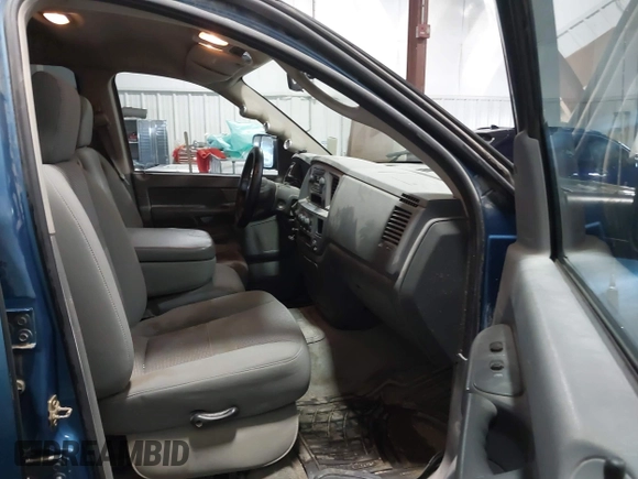 2006 Dodge 2500 SLT with VIN 1D7KS28C96J237592, listed as a IAAI auction lot 41389425 with 277,282 mi miles and . Bid and sale history available at DreamBid. Image 5.