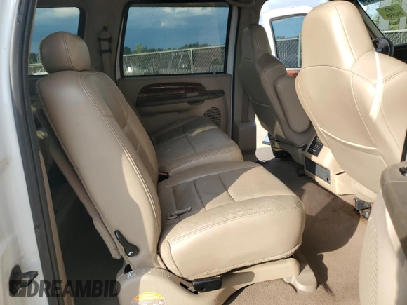 2002 Ford Excursion Limited with VIN 1FMNU43S02EA53250, listed as a Copart auction lot 64440355 with 229,939 mi miles and Clean title. Bid and sale history available at DreamBid. Image 11.