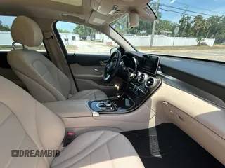 2019 Mercedes-Benz GLC 300 with VIN WDC0G4JBXKV139183, listed as a Copart auction lot 54630905 with 55,145 mi miles and Salvage title. Bid and sale history available at DreamBid. Image 5.