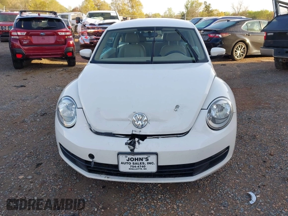 2013 Volkswagen Beetle Fender Edition with VIN 3VWJP7AT2DM614534, listed as a IAAI auction lot 41919625 with 86,362 mi miles and . Bid and sale history available at DreamBid. Image 12.