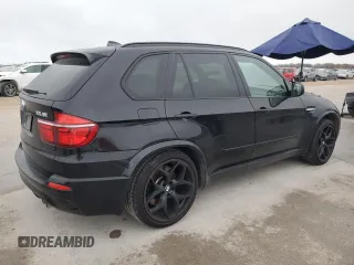 2013 BMW X5 M with VIN 5YMGY0C58D0C11736, listed as a Copart auction lot 85212564 with 93,146 mi miles and Clean Title. Bid and sale history available at carsss.com. Image 3.