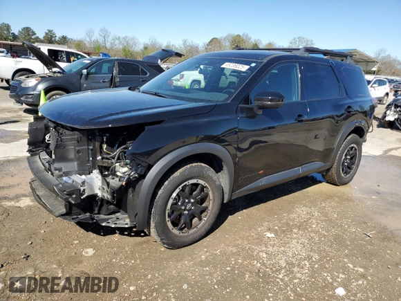 2023 Nissan Pathfinder SV z VIN 5N1DR3BD9PC230150, wystawiony jako Copart lot #48236025 z przebiegiem 25 498 mil mil oraz Szkoda całkowita • Salvage title. Historia ofert i sprzedaży dostępna na DreamBid. Obrazek 1.