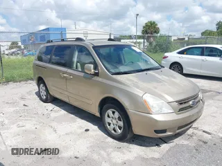 2006 Kia Sedona LX with VIN KNDMB233766055029, listed as a IAAI auction lot 39969975 with 189,090 mi miles. Bid and sale history available at carsss.com. Image 1.