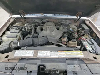 1998 Ford Explorer XL с VIN 1FMZU34E8WUD28654, выставлен на аукционе Copart как лот 50938175 с пробегом 315 748 миль миль и Списание • Salvage title. История ставок и продаж доступна на DreamBid. Изображение 12.