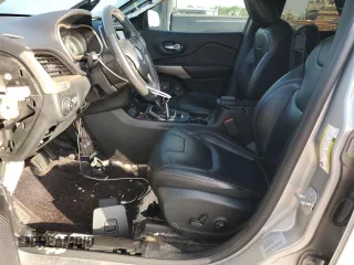 2017 Jeep Cherokee Limited с VIN 1C4PJLDS1HW585446, выставлен на аукционе Copart как лот 60150165 с пробегом Не указан миль и Списание • Salvage title. История ставок и продаж доступна на DreamBid. Изображение 7.