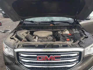 2019 GMC Acadia SLT with VIN 1GKKNMLS6KZ220812, listed as a IAAI auction lot 42034479 with 78,372 mi miles and . Bid and sale history available at carsss.com. Image 10.