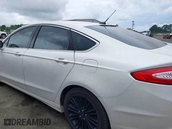 2016 Ford Fusion SE with VIN 3FA6P0HD4GR272791, listed as a IAAI auction lot 42492147 with 138,964 mi miles and . Bid and sale history available at DreamBid. Image 14.