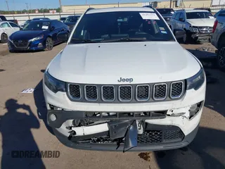 2023 Jeep Compass Latitude with VIN 3C4NJDBN9PT506040, listed as a IAAI auction lot 41483552 with 24,009 mi miles and . Bid and sale history available at DreamBid. Image 12.