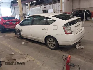 2004 Toyota Prius with VIN JTDKB20U540007016, listed as a IAAI auction lot 41762070 with 190,786 mi miles. Bid and sale history available at carsss.com. Image 3.