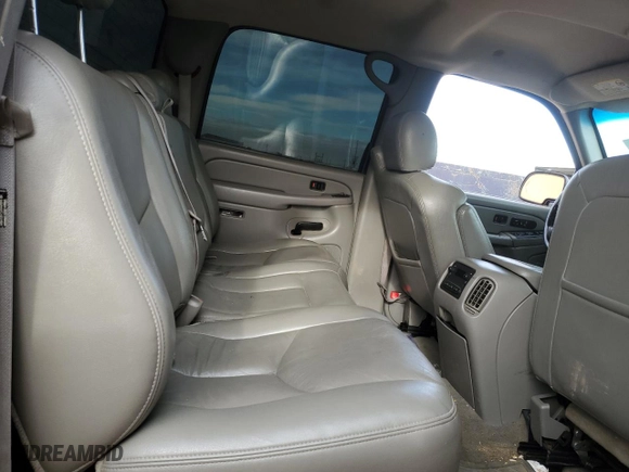 2006 Chevrolet Silverado 2500HD LT3 with VIN 1GCHK23DX6F203765, listed as a Copart auction lot 85464264 with NaN miles and Salvage Title. Bid and sale history available at carsss.com. Image 10.