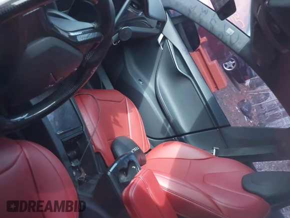 2018 Tesla Model S 75D z VIN 5YJSA1E24JF293863, wystawiony jako IAAI lot #41770779 z przebiegiem Nie podano mil oraz . Historia ofert i sprzedaży dostępna na DreamBid. Obrazek 18.