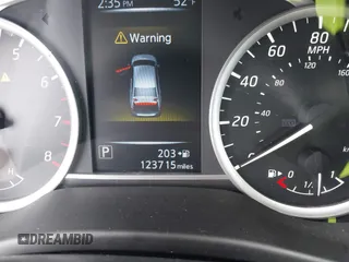 2017 Nissan Sentra SR z VIN 3N1AB7AP9HY361539, wystawiony jako IAAI lot #41945315 z przebiegiem 123 715 mil mil oraz . Historia ofert i sprzedaży dostępna na DreamBid. Obrazek 15.