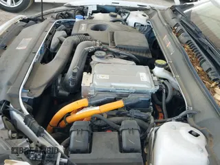 2020 Ford Fusion SE with VIN 3FA6P0LU0LR135560, listed as a IAAI auction lot 42526534 with 67,373 mi miles and . Bid and sale history available at DreamBid. Image 20.