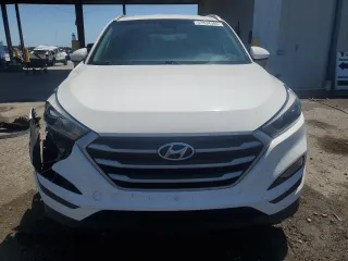2018 Hyundai Tucson SEL z VIN KM8J33A43JU627313, wystawiony jako Copart lot #53834185 z przebiegiem 176 695 mil mil oraz Szkoda całkowita • Salvage title. Historia ofert i sprzedaży dostępna na DreamBid. Obrazek 5.