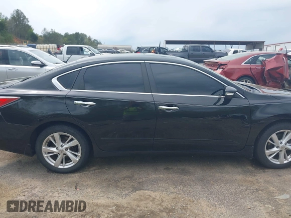 2015 Nissan Altima S with VIN 1N4AL3AP9FC582105, listed as a IAAI auction lot 41864014 with 138,477 mi miles and . Bid and sale history available at DreamBid. Image 13.