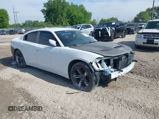2018 Dodge Charger Daytona z VIN 2C3CDXCT7JH225405, wystawiony jako IAAI lot #40785297 z przebiegiem 213 555 mil mil oraz . Historia ofert i sprzedaży dostępna na DreamBid. Obrazek 1.