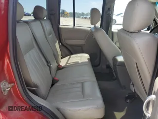 2005 Jeep Liberty Limited z VIN 1J4GL58KX5W660196, wystawiony jako Copart lot #60541585 z przebiegiem 128 939 mil mil oraz Szkoda całkowita • Salvage title. Historia ofert i sprzedaży dostępna na DreamBid. Obrazek 11.