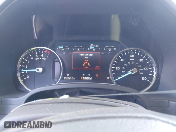 2019 Ford Expedition XLT с VIN 1FMJU1HT3KEA12044, выставлен на аукционе IAAI как лот 41601681 с пробегом 143 194 миль миль и . История ставок и продаж доступна на DreamBid. Изображение 7.
