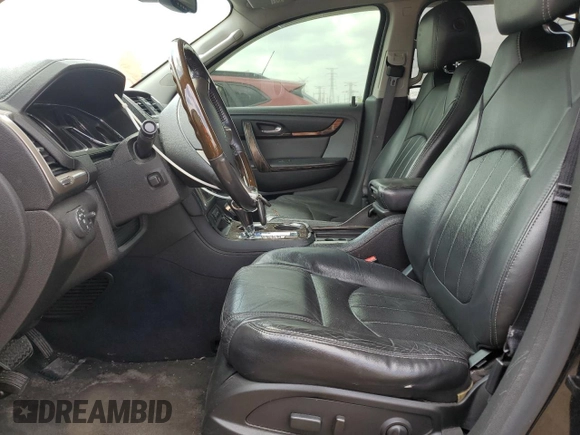 2014 GMC Acadia Denali z VIN 1GKKVTKD9EJ329457, wystawiony jako Copart lot #56824235 z przebiegiem 135 475 mil mil oraz Szkoda całkowita • Salvage title. Historia ofert i sprzedaży dostępna na DreamBid. Obrazek 7.