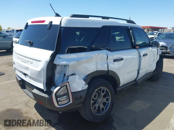 2023 Ford Bronco Sport Big Bend z VIN 3FMCR9B64PRD47457, wystawiony jako IAAI lot #42128716 z przebiegiem 40 451 mil mil oraz . Historia ofert i sprzedaży dostępna na DreamBid. Obrazek 17.