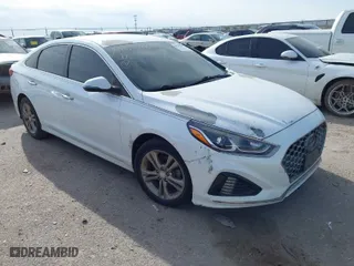 2019 Hyundai Sonata SEL with VIN 5NPE34AF1KH770981, listed as a IAAI auction lot 40985849 with 1 mi miles. Bid and sale history available at carsss.com. Image 1.