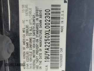 1999 Acura CL Premium z VIN 19UYA2250XL002300, wystawiony jako Copart lot #86815504 z przebiegiem 253 545 mil mil oraz Szkoda całkowita • Salvage title. Historia ofert i sprzedaży dostępna na DreamBid. Obrazek 12.