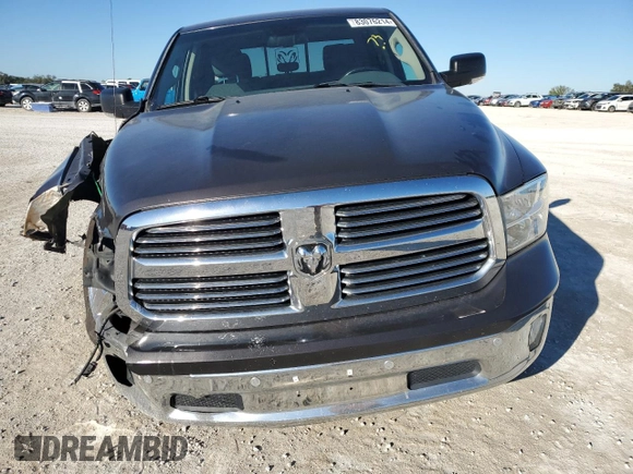 2018 Ram 1500 Big Horn z VIN 1C6RR6TT8JS119174, wystawiony jako Copart lot #83076214 z przebiegiem 99 663 mil mil oraz Nie do naprawy • Non repairable. Historia ofert i sprzedaży dostępna na DreamBid. Obrazek 5.