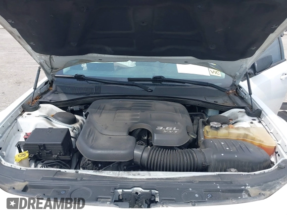 2018 Chrysler 300 Touring with VIN 2C3CCAAG3JH249819, listed as a IAAI auction lot 41883056 with 76,154 mi miles. Bid and sale history available at carsss.com. Image 10.