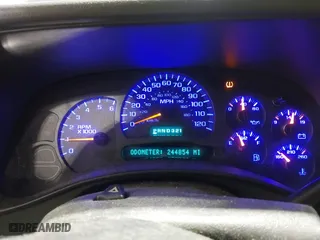 2004 Chevrolet Tahoe LT with VIN 1GNEK13T14J195982, listed as a IAAI auction lot 41589336 with 244,854 mi miles. Bid and sale history available at carsss.com. Image 7.