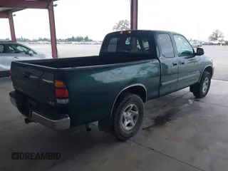 2003 Toyota Tundra SR5 with VIN 5TBRT34133S345035, listed as a IAAI auction lot 41700784 with 372,478 mi miles and . Bid and sale history available at DreamBid. Image 4.