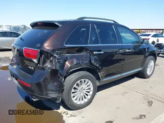2013 Lincoln MKX with VIN 2LMDJ6JK9DBL15563, listed as a IAAI auction lot 42067838 with 38,411 mi miles. Bid and sale history available at carsss.com. Image 4.