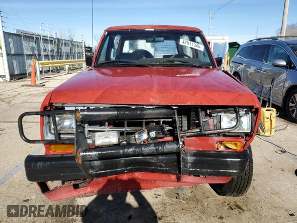 1988 Ford Bronco с VIN 1FMCU14T2JUB33747, выставлен на аукционе Copart как лот 42911345 с пробегом 31 761 миль миль и Списание • Salvage title. История ставок и продаж доступна на DreamBid. Изображение 5.