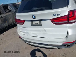 2017 BMW X5 sDrive35i with VIN 5UXKR2C38H0U21801, listed as a IAAI auction lot 41732946 with 195,822 mi miles. Bid and sale history available at carsss.com. Image 20.