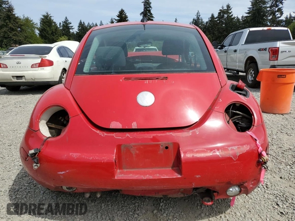 2005 Volkswagen Beetle GL with VIN 3VWBK31C25M411513, listed as a Copart auction lot 55742325 with 156,872 mi miles and Salvage Title. Bid and sale history available at DreamBid. Image 6.