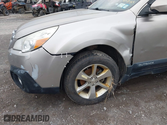 2014 Subaru Outback Limited with VIN 4S4BRBLC9E3212803, listed as a IAAI auction lot 40768635 with 173,447 mi miles and . Bid and sale history available at DreamBid. Image 6.