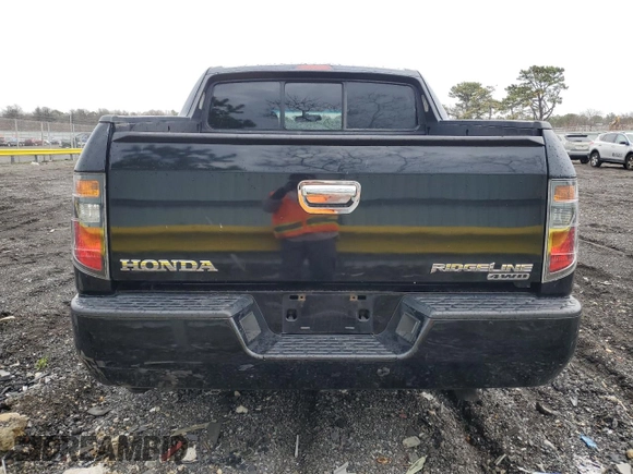 2006 Honda Ridgeline RTL with VIN 2HJYK16556H516831, listed as a Copart auction lot 52896565 with 211,504 mi miles and Salvage Title. Bid and sale history available at carsss.com. Image 6.