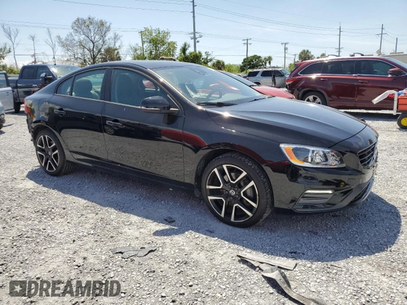 2017 Volvo S60 Dynamic с VIN YV140MTL0H2441023, выставлен на аукционе Copart как лот 51165015 с пробегом 39 200 миль миль и На запчасти • Non repairable. История ставок и продаж доступна на DreamBid. Изображение 4.