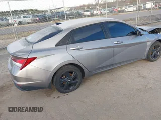 2022 Hyundai Elantra SEL with VIN KMHLM4AG0NU240794, listed as a IAAI auction lot 41738356 with 58,383 mi miles and . Bid and sale history available at DreamBid. Image 4.