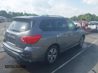 2017 Nissan Pathfinder S with VIN 5N1DR2MN6HC659747, listed as a IAAI auction lot 42275147 with 173,215 mi miles and . Bid and sale history available at DreamBid. Image 4.