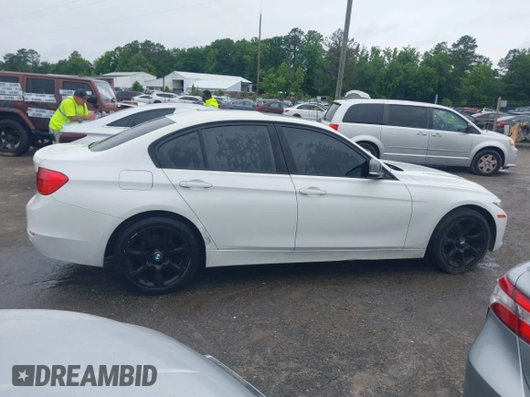 2014 BMW 3 Series 320i xDrive with VIN WBA3C3G58ENS70267, listed as a IAAI auction lot 42354110 with Not provided miles and . Bid and sale history available at DreamBid. Image 13.