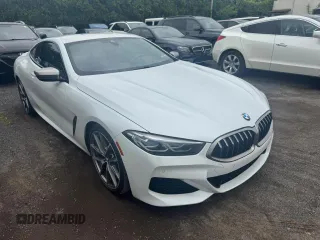 2019 BMW 8 Series M850i xDrive z VIN WBABC4C57KBJ35771, wystawiony jako Copart lot #59172615 z przebiegiem 68 270 mil mil oraz Tytuł czysty. Historia ofert i sprzedaży dostępna na DreamBid. Obrazek 4.