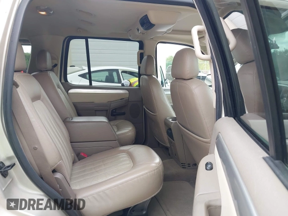 2005 Mercury Mountaineer Convenience z VIN 4M2DU66W95UJ09233, wystawiony jako IAAI lot #42460350 z przebiegiem 176 717 mil mil oraz . Historia ofert i sprzedaży dostępna na DreamBid. Obrazek 8.