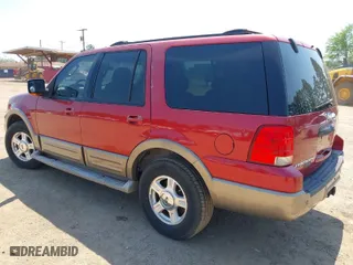 2004 Ford Expedition Eddie Bauer with VIN 1FMFU18L74LA94395, listed as a IAAI auction lot 41998486 with 192,619 mi miles. Bid and sale history available at carsss.com. Image 3.