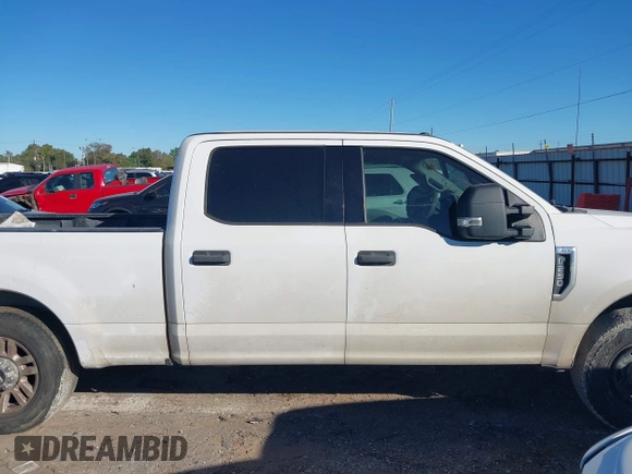 2019 Ford Super Duty F-250 SRW XL with VIN 1FT7W2A61KEG05954, listed as a IAAI auction lot 40849760 with 191,581 mi miles. Bid and sale history available at carsss.com. Image 13.