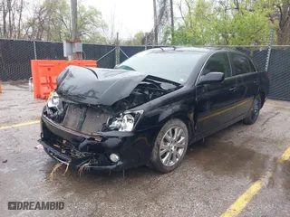 2008 Toyota Avalon XL with VIN 4T1BK36BX8U285318, listed as a IAAI auction lot 41952693 with 211,360 mi miles. Bid and sale history available at carsss.com. Image 18.