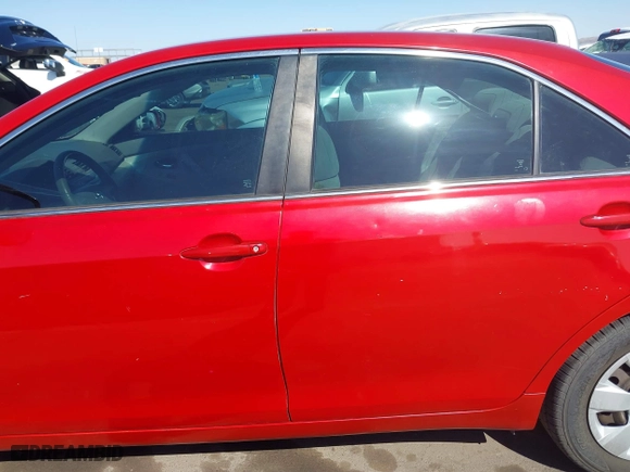 2007 Toyota Camry CE with VIN 4T1BE46K57U111765, listed as a IAAI auction lot 42058314 with 193,972 mi miles. Bid and sale history available at carsss.com. Image 15.