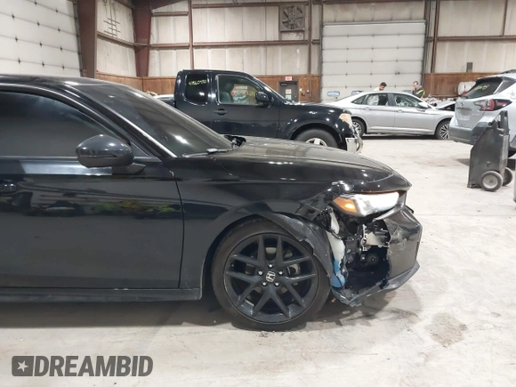 2025 Honda Civic Sport with VIN 2HGFE2F57SH537118, listed as a IAAI auction lot 41853084 with 16,684 mi miles and . Bid and sale history available at DreamBid. Image 6.