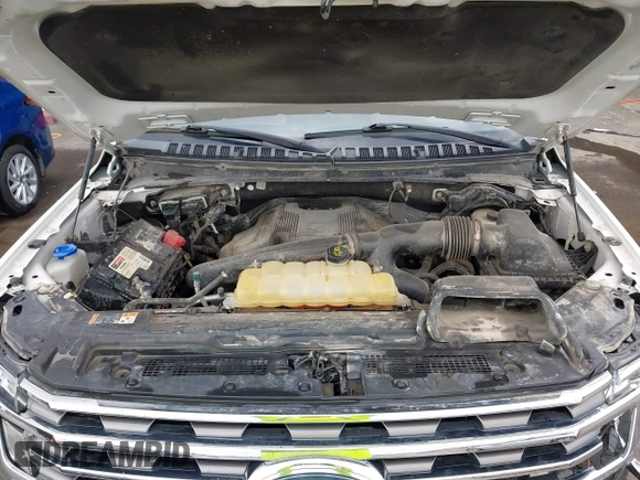 2018 Ford Expedition Max XLT with VIN 1FMJK1JT6JEA43691, listed as a IAAI auction lot 42458791 with 123,763 mi miles and . Bid and sale history available at DreamBid. Image 10.